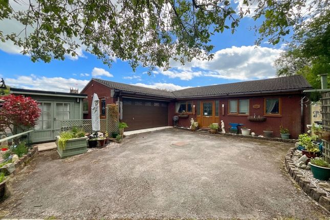 3 bed property, in Park Lane, £470,000