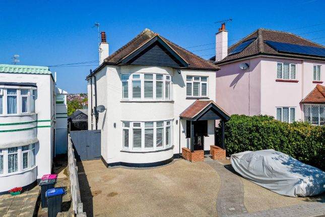 4 bed property, in Crowstone Road, £825,000