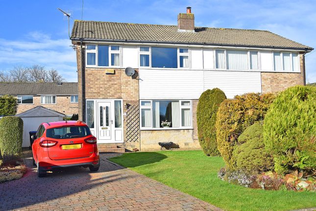 3 bed property, in Larkfield Road, £339,950