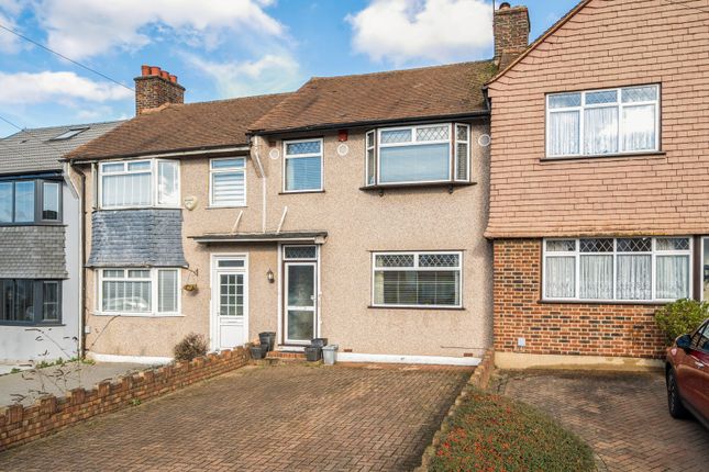 3 bed property, in Bramdean Crescent, £450,000