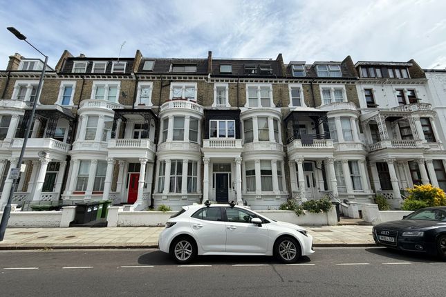 1 bed property, in 80C Sinclair Road, £375,000