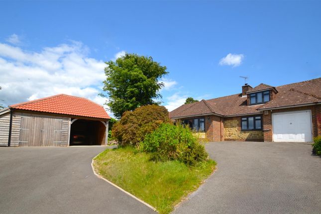 4 bed property, in Woodpecker Lane, £799,950
