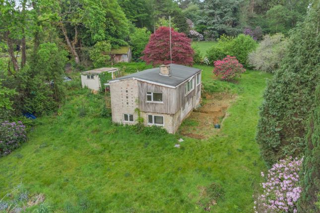 3 bed property, in Penwith Drive, £835,000