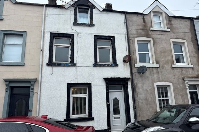 3 bed property, in 26 Mill Street, £35,000