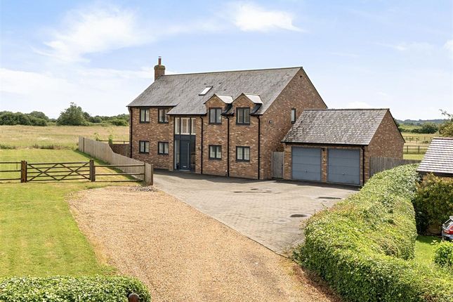 5 bed property, in Woodfield Lane, £1,200,000
