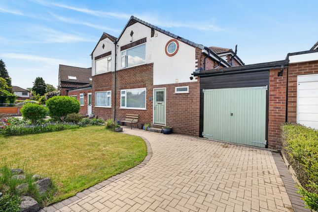 3 bed property, in Harefield Drive, £700,000