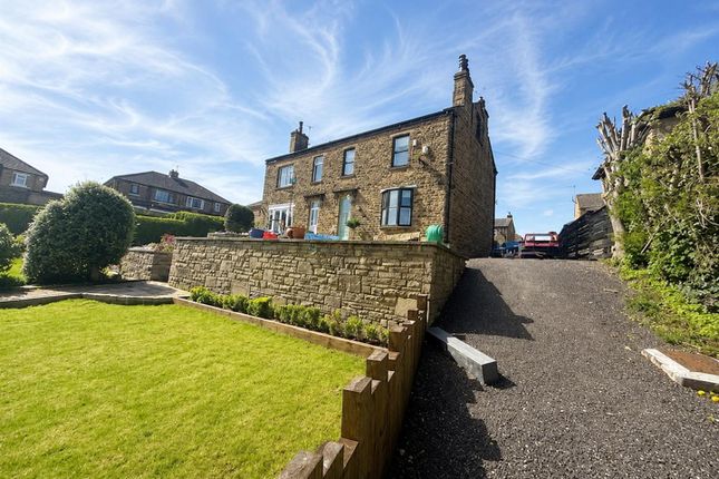 4 bed property, in Town Lane, £435,000