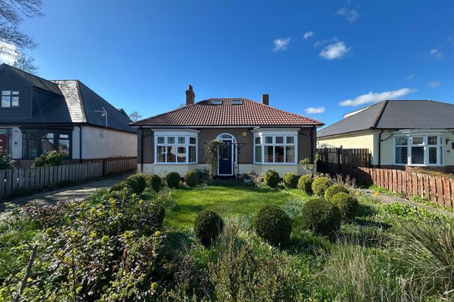 3 bed property, in Roundhill Road, £295,000