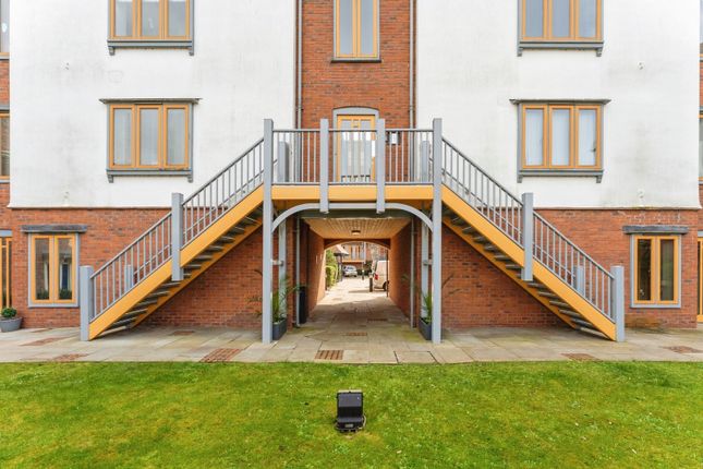 3 bed property, in Foregate Street, £250,000