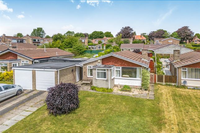 2 bed property, in Roman Road, £375,000