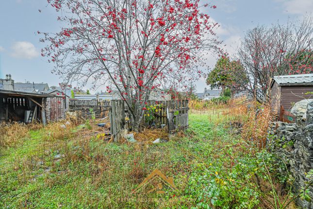 Land, in Land at 2 Wellington Terrace, £12,000