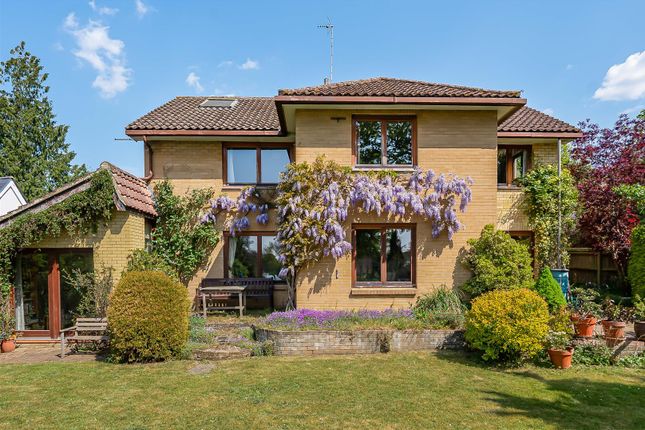 5 bed property, in Mangrove Road, £1,350,000