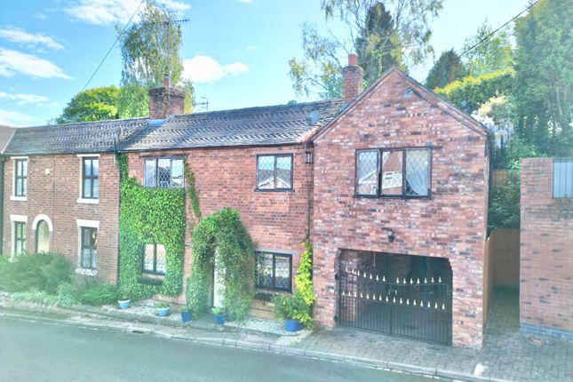 2 bed property, in Gaol Butts, £270,000