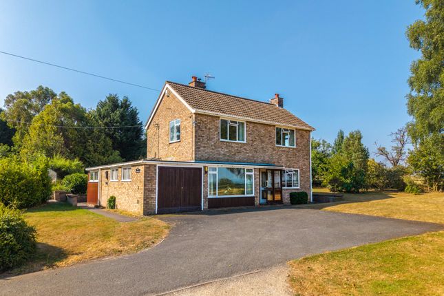 3 bed property, in Green Street, £600,000