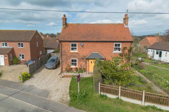 3 bed property, in Eagle Road, £270,000