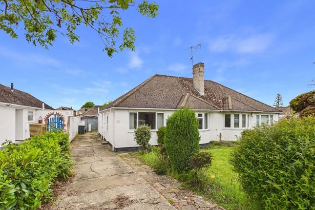 2 bed property, in Warden Hill Road, £275,000