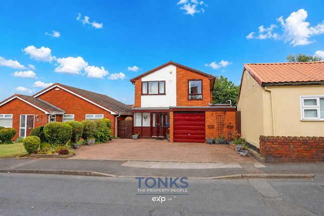 4 bed property, in Mogul Lane, £370,000