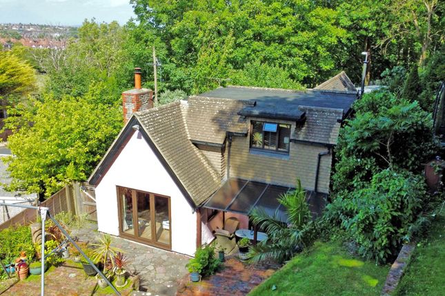 3 bed property, in Cherry Garden Road, £475,000