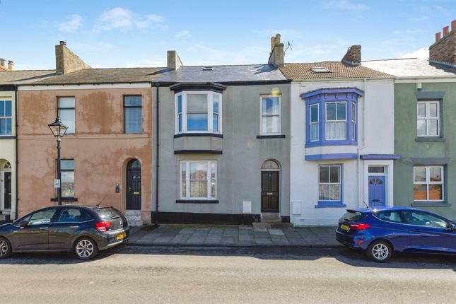 3 bed property, in Moor Terrace, £130,000
