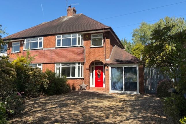 3 bed property, in Dartmouth Avenue, £325,000