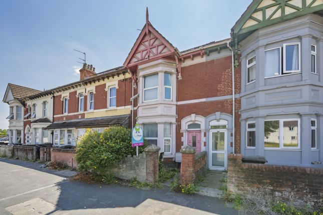 4 bed property, in County Road, £230,000