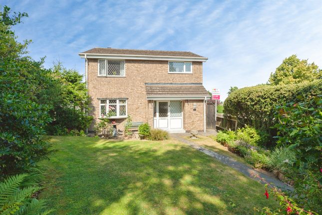 3 bed property, in Uppingham Road, £350,000