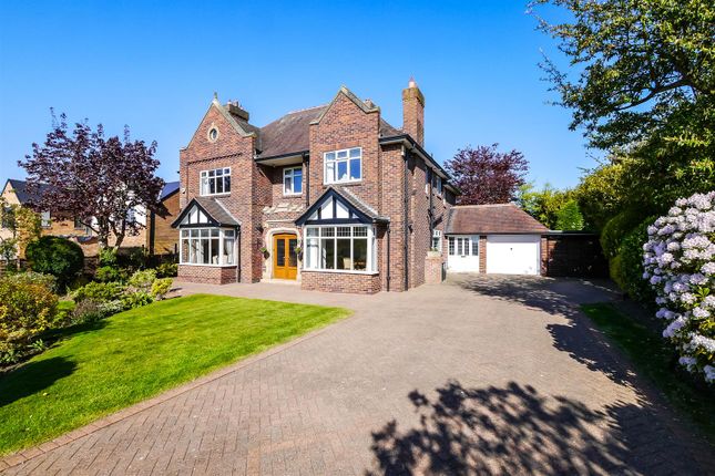 4 bed property, in Sledgate Lane, £1,195,000