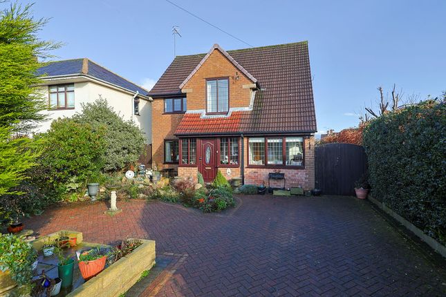 4 bed property, in Chatsworth Avenue, £375,000
