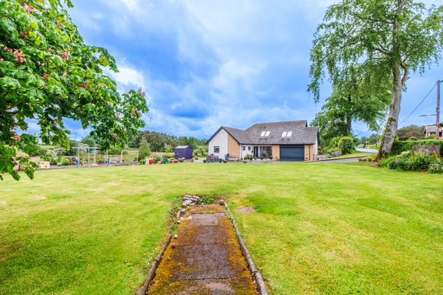 4 bed property, in Bushelhead Road, £530,000