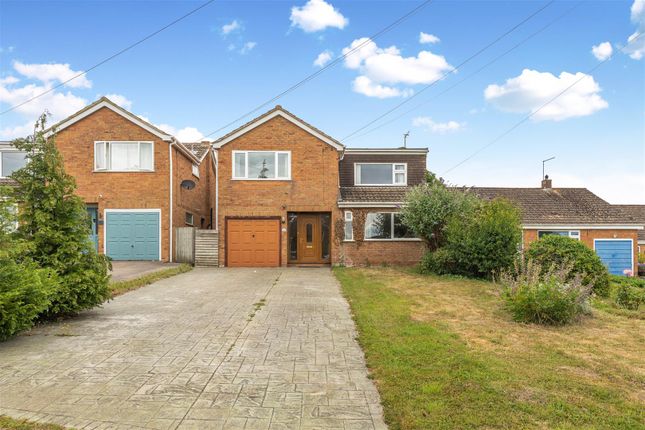 4 bed property, in Bignolds Close, £425,000