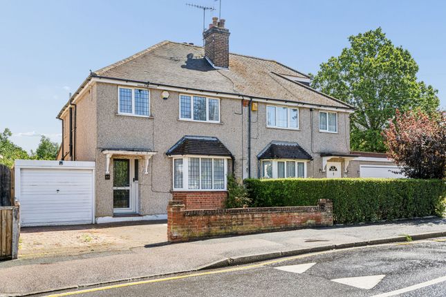 3 bed property, in Oxhey Road, £700,000