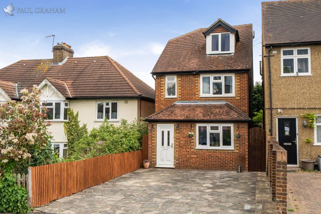 4 bed property, in Stanhope Road, £575,000