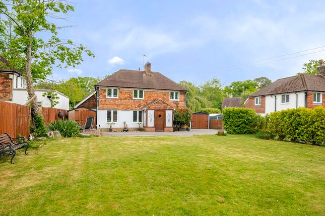 5 bed property, in London Road, £600,000