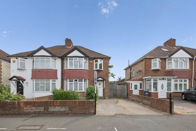 3 bed property, in Boundaries Road, £535,000