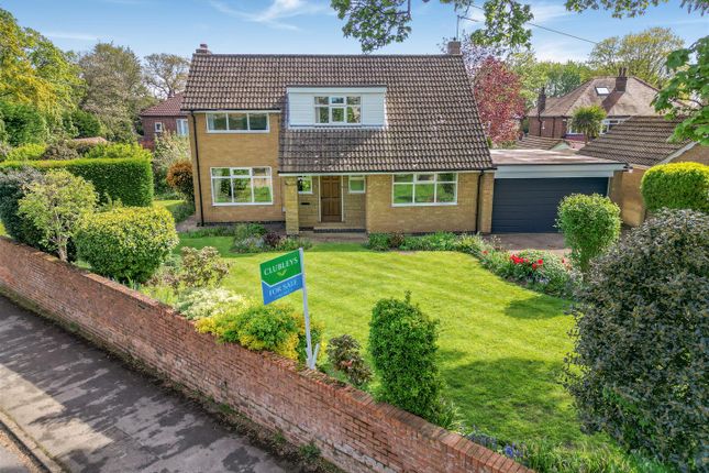 3 bed property, in Church Lane, £485,000