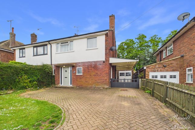 3 bed property, in Highlands Road, £429,995