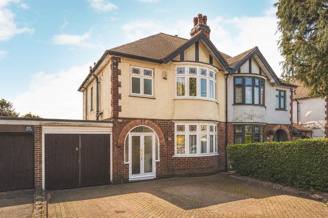 3 bed property, in Western Road, £300,000