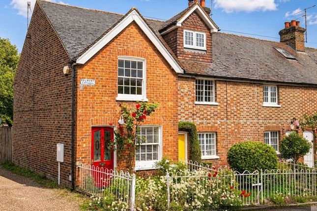 3 bed property, in Lower Road, £475,000