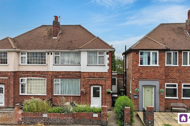 3 bed property, in Wiltshire Road, £300,000