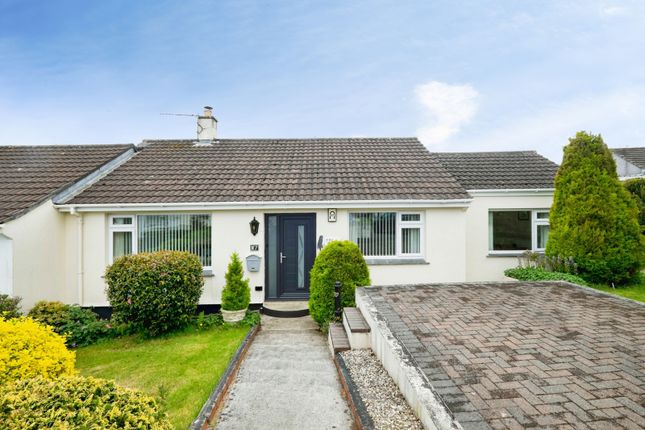 2 bed property, in Manor Place, £325,000