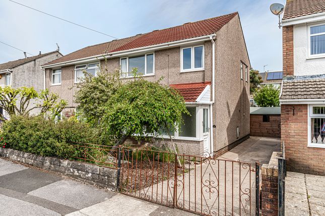 3 bed property, in Heol Ap Pryce, £195,000