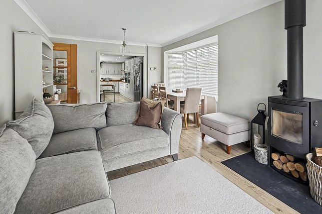 4 bed property, in Wareham Road, £550,000