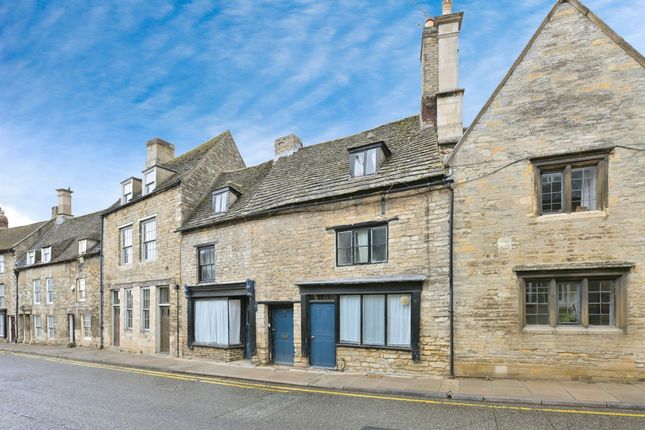 5 bed property, in North Street, £340,000