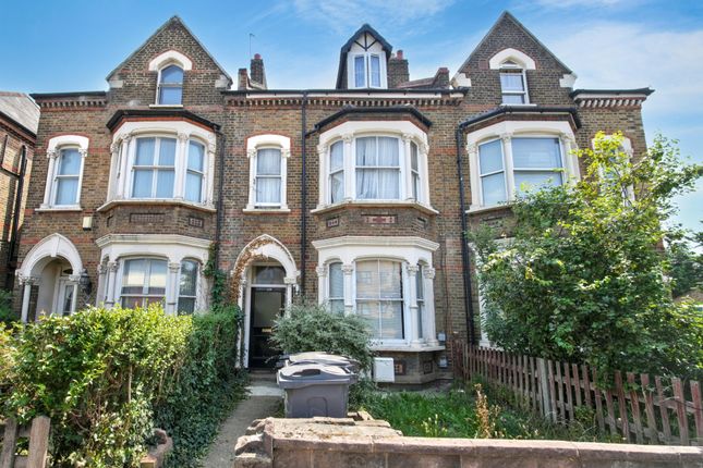 1 bed property, in Stanstead Road, £275,000