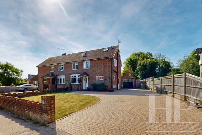 4 bed property, in Kiln Road, £625,000