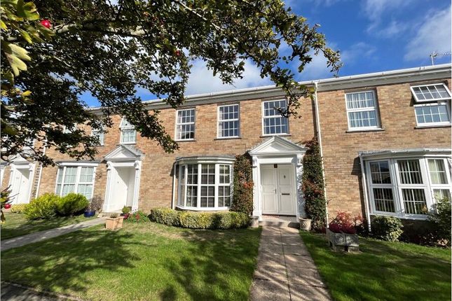 4 bed property, in Palmerston Avenue, £440,000
