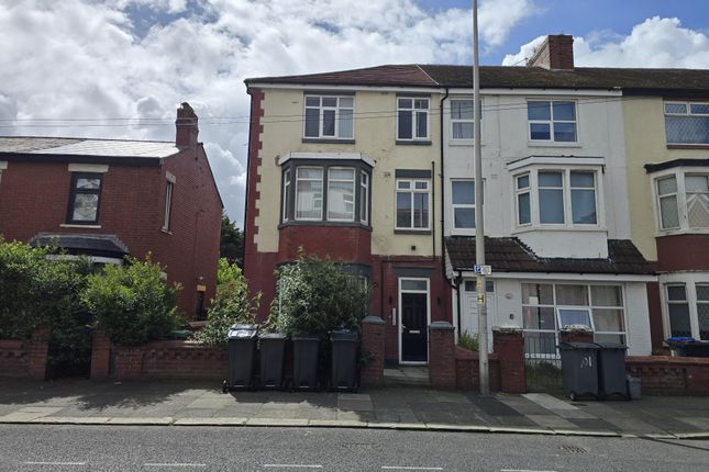 8 bed property, in 103, £100,000