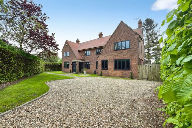 4 bed property, in Whinfell Road, £1,200,000