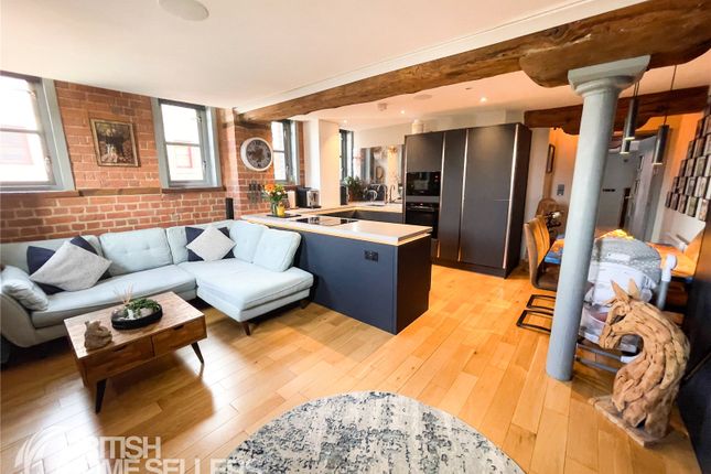 2 bed property, in The Docks, £240,000