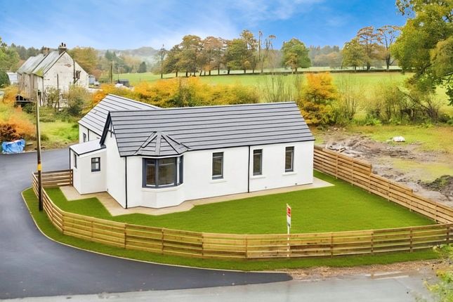 5 bed property, in Damhill Lodge Lanark ML11, £399,995